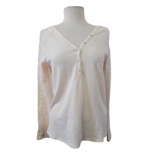 Anthropologie Doe & Rae Lace Crochet Long Sleeve Button V Neck Tee Blouse Size M - Picture 3 of 7